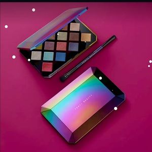 Fenty Galaxy eye shadow palette